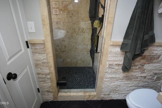 611 Flagstone Way, Durham, NC 27712