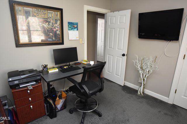 611 Flagstone Way, Durham, NC 27712