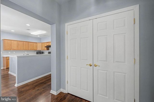 70 MIRAGE BLVD, Barnegat, NJ 08005