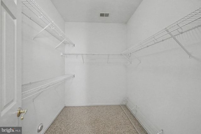 70 MIRAGE BLVD, Barnegat, NJ 08005