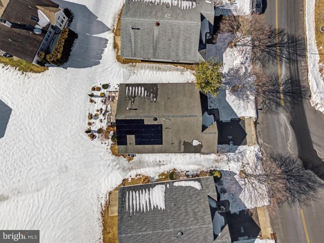 70 MIRAGE BLVD, Barnegat, NJ 08005