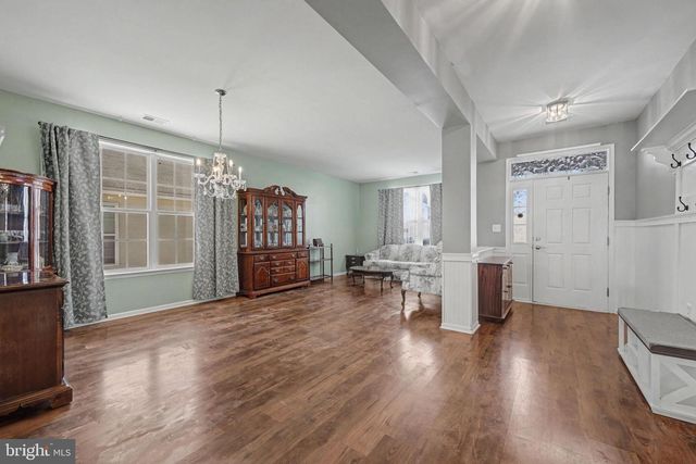 70 MIRAGE BLVD, Barnegat, NJ 08005