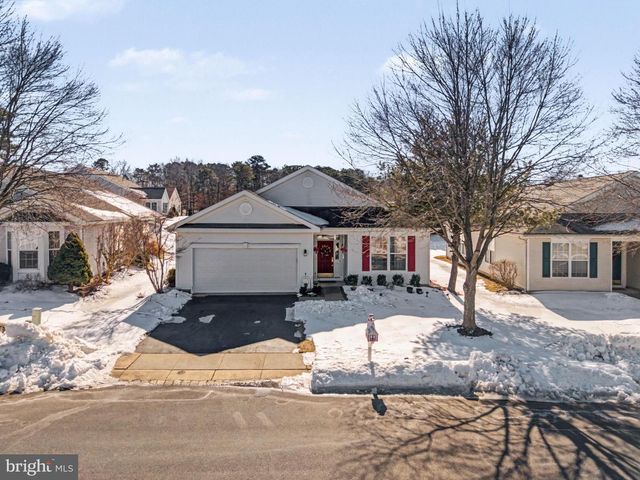 70 MIRAGE BLVD, Barnegat, NJ 08005