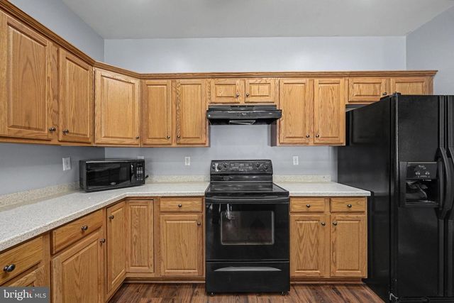 70 MIRAGE BLVD, Barnegat, NJ 08005