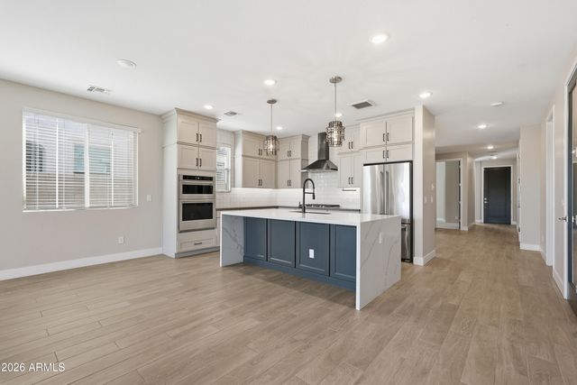 9616 E RAINBOW Avenue, Mesa, AZ 85212