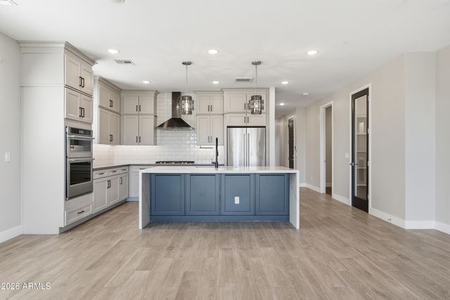 9616 E RAINBOW Avenue, Mesa, AZ 85212