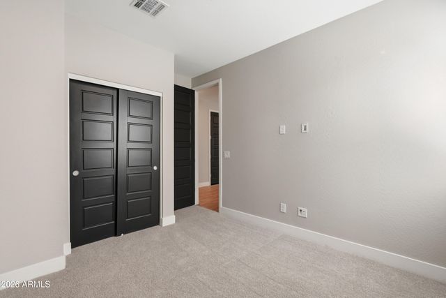 9616 E RAINBOW Avenue, Mesa, AZ 85212