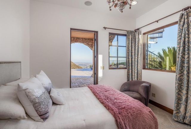 18113 El Brazo, Rancho Santa Fe, CA 92067