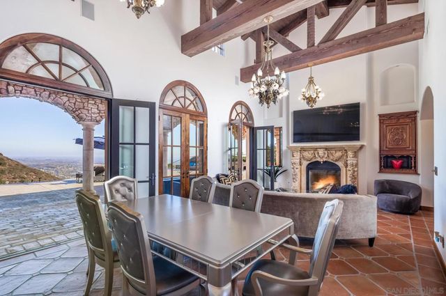 18113 El Brazo, Rancho Santa Fe, CA 92067