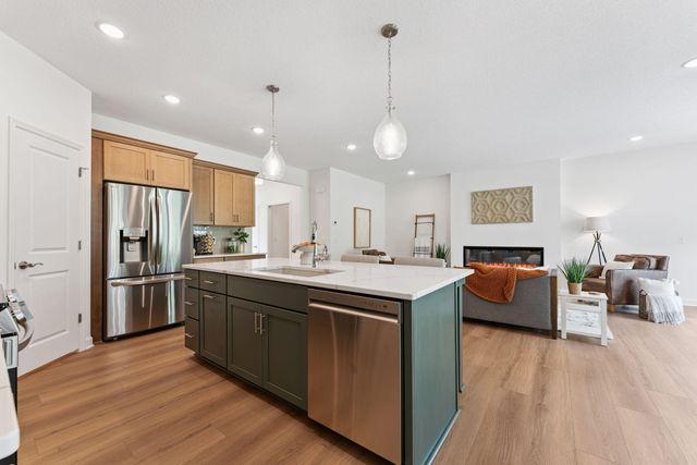 17729 Everest Avenue, Lakeville, MN 55044