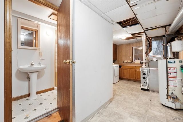 7545 Lake Avenue, Williamson, NY 14589