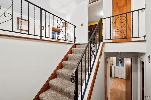 7545 Lake Avenue, Williamson, NY 14589