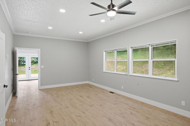 1345 King College Road, Bristol, TN 37620