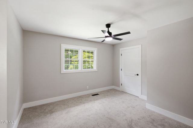 1345 King College Road, Bristol, TN 37620