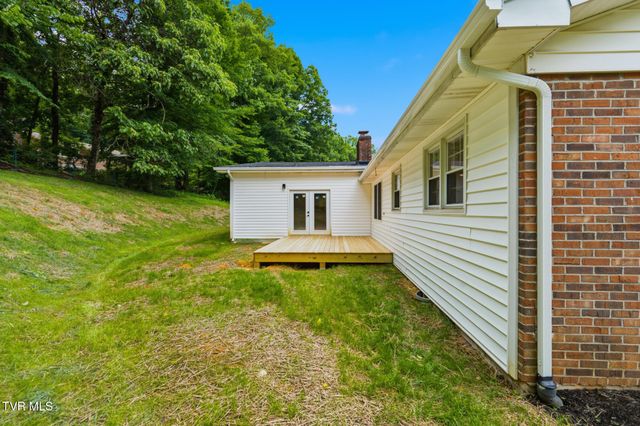 1345 King College Road, Bristol, TN 37620