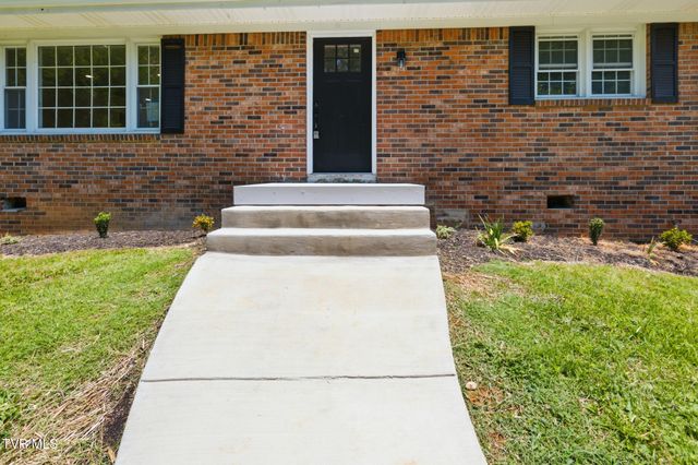 1345 King College Road, Bristol, TN 37620