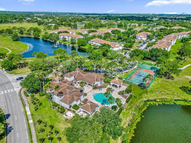 13803 FAIRWAY ISLAND DRIVE 1626, Orlando, FL 32837