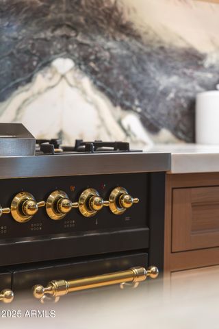 2732 LINDBERG Spring, Flagstaff, AZ 86005