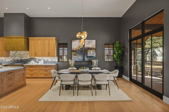 2732 LINDBERG Spring, Flagstaff, AZ 86005