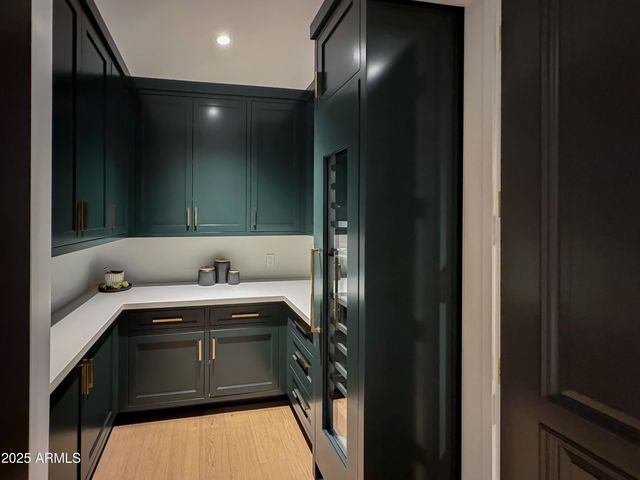 2732 LINDBERG Spring, Flagstaff, AZ 86005