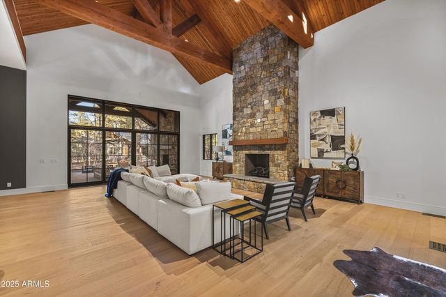 2732 LINDBERG Spring, Flagstaff, AZ 86005