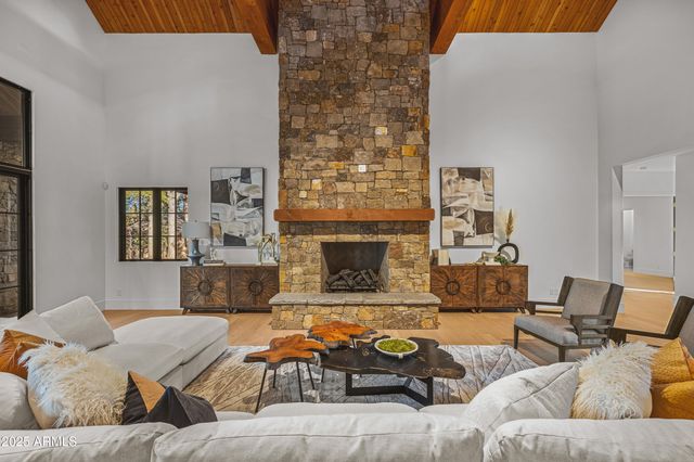 2732 LINDBERG Spring, Flagstaff, AZ 86005