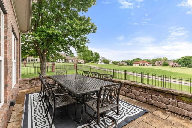 1115 Rossifer Ct, Gallatin, TN 37066