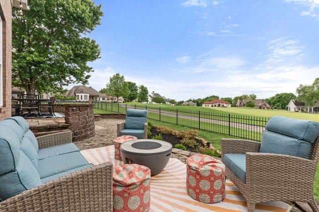 1115 Rossifer Ct, Gallatin, TN 37066