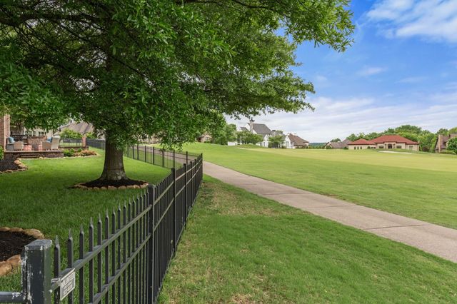 1115 Rossifer Ct, Gallatin, TN 37066