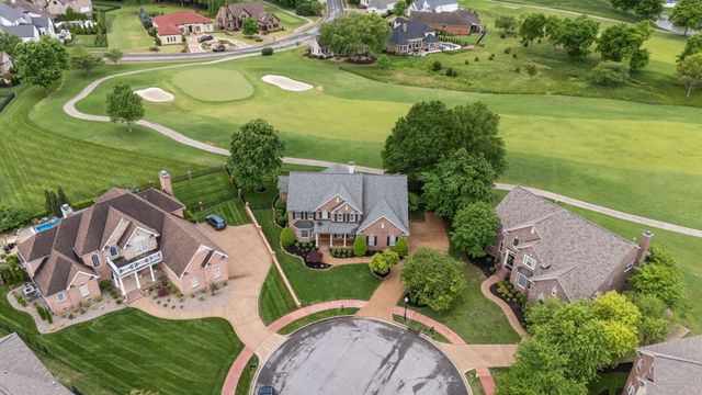 1115 Rossifer Ct, Gallatin, TN 37066