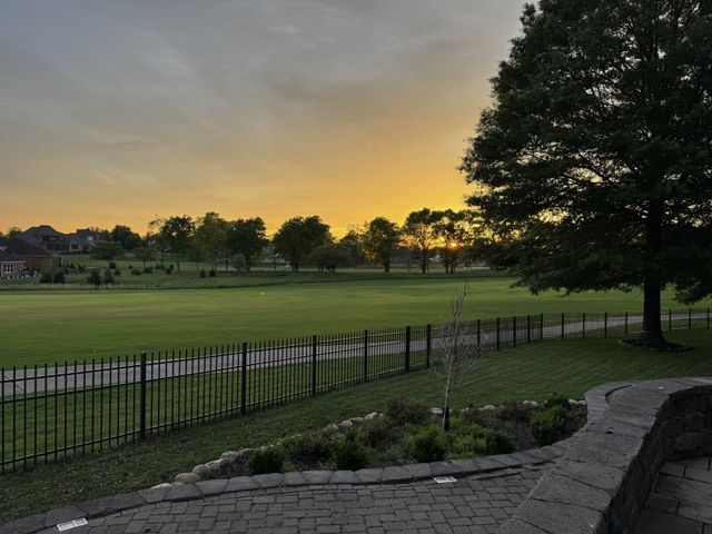 1115 Rossifer Ct, Gallatin, TN 37066