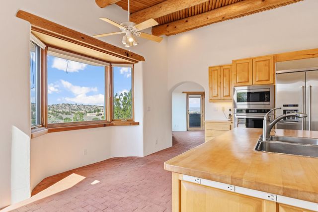 23 Calle Cienega, Placitas, NM 87043