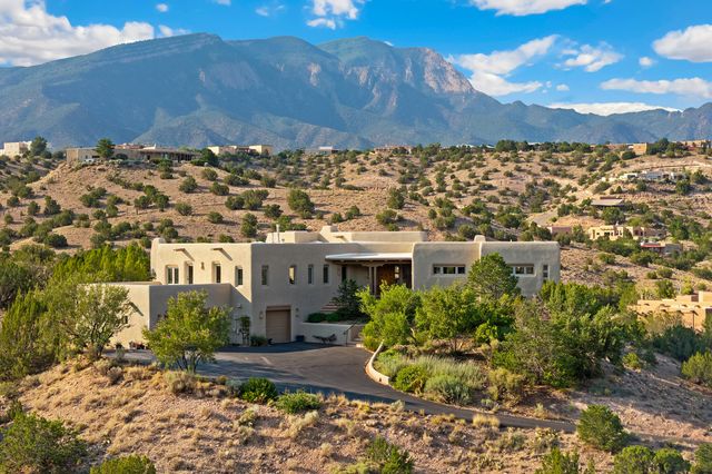 23 Calle Cienega, Placitas, NM 87043