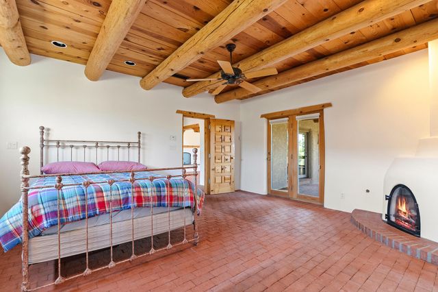 23 Calle Cienega, Placitas, NM 87043