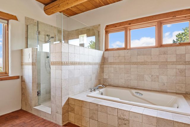 23 Calle Cienega, Placitas, NM 87043