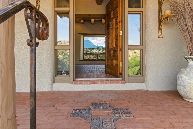 23 Calle Cienega, Placitas, NM 87043