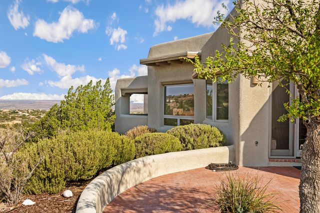 23 Calle Cienega, Placitas, NM 87043