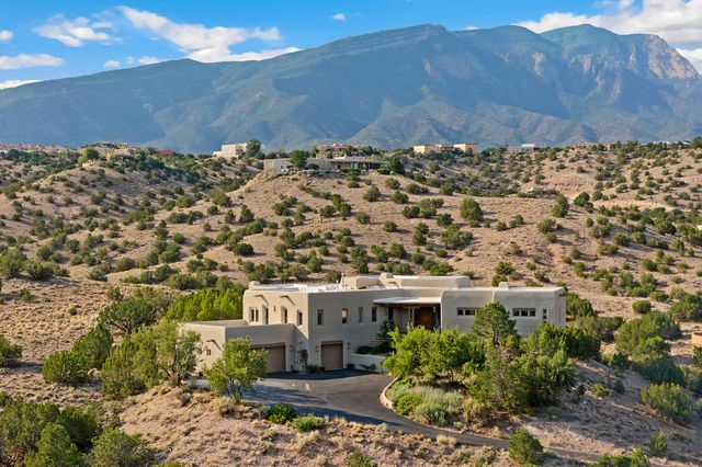 23 Calle Cienega, Placitas, NM 87043