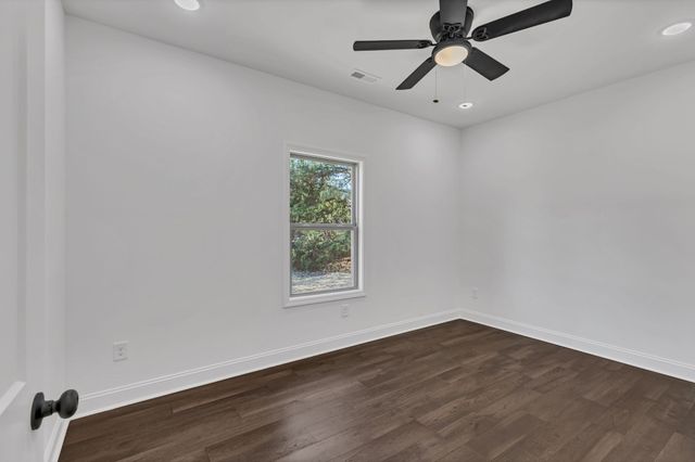 168 Marotisa Cir, Hohenwald, TN 38462