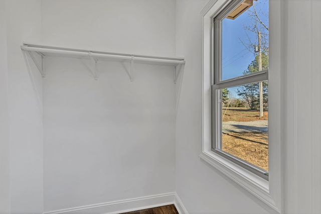 168 Marotisa Cir, Hohenwald, TN 38462