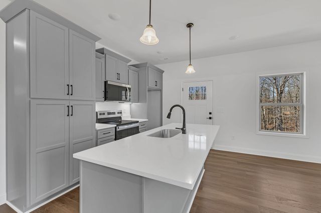 168 Marotisa Cir, Hohenwald, TN 38462