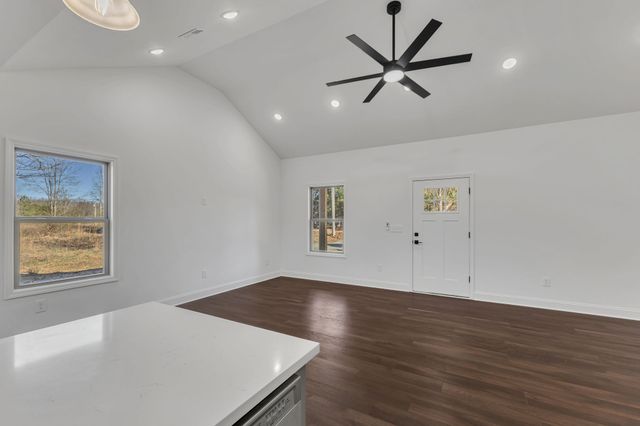 168 Marotisa Cir, Hohenwald, TN 38462