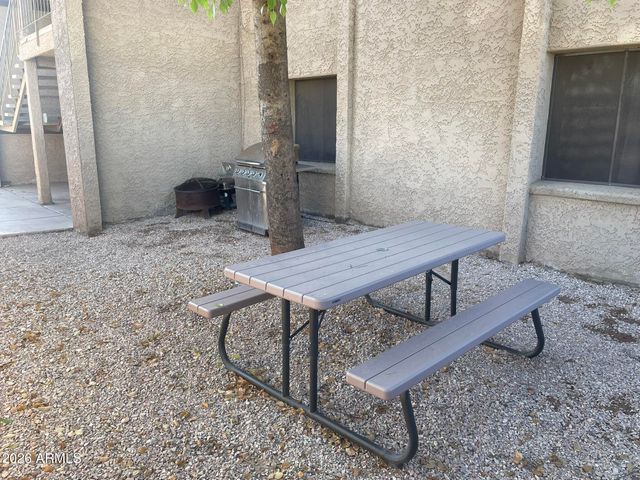 602 E Townley Avenue 105, Phoenix, AZ 85020