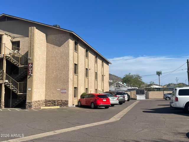 602 E Townley Avenue 105, Phoenix, AZ 85020