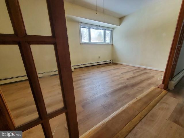 383 WOODBINE ST, Browns Mills, NJ 08015