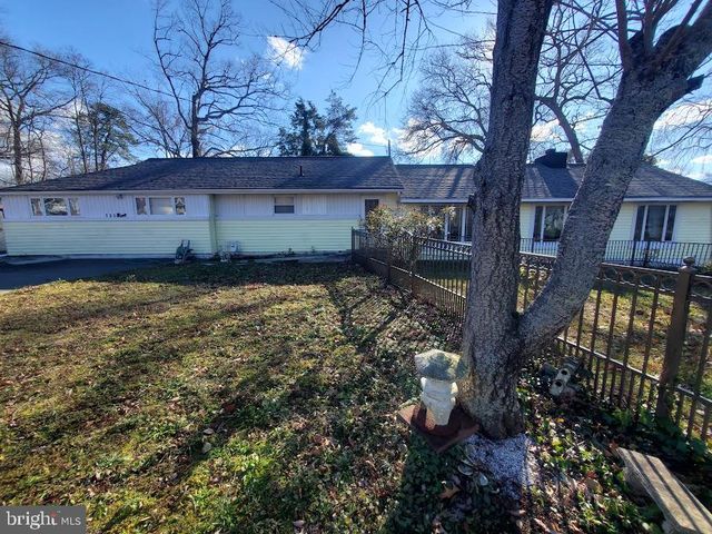 383 WOODBINE ST, Browns Mills, NJ 08015