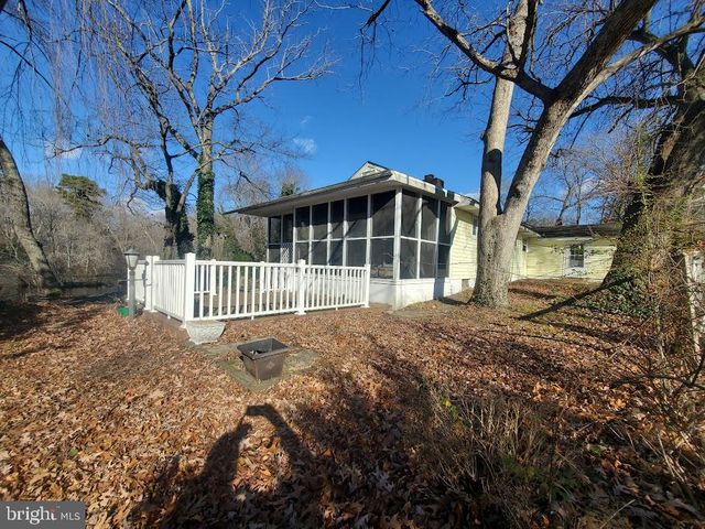 383 WOODBINE ST, Browns Mills, NJ 08015