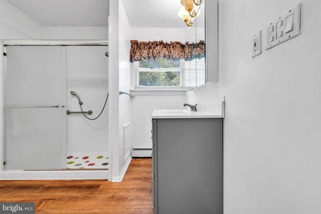 383 WOODBINE ST, Browns Mills, NJ 08015