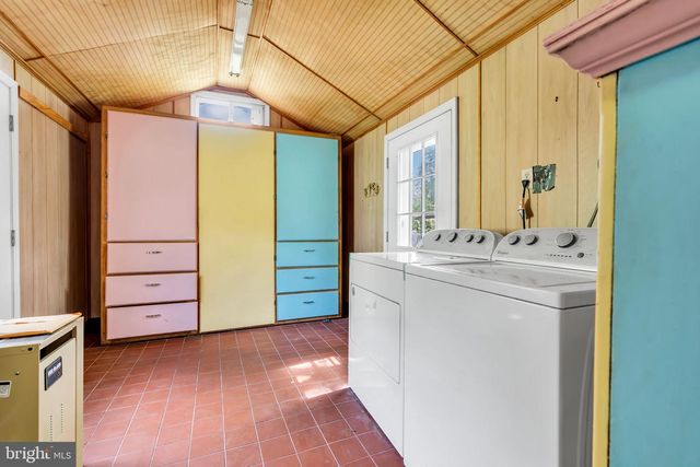 383 WOODBINE ST, Browns Mills, NJ 08015