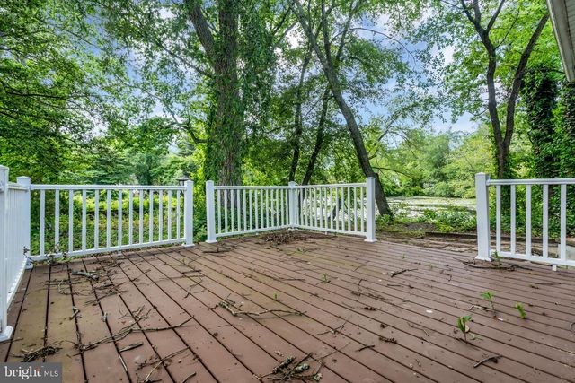383 WOODBINE ST, Browns Mills, NJ 08015